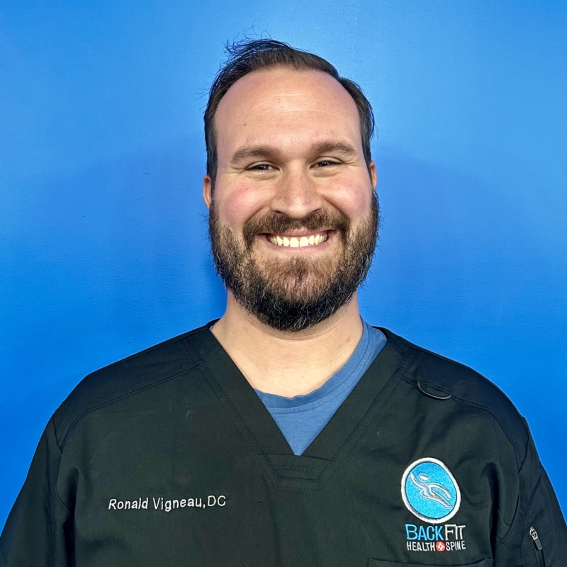 Dr. Ronald Vigneau, DC headshot